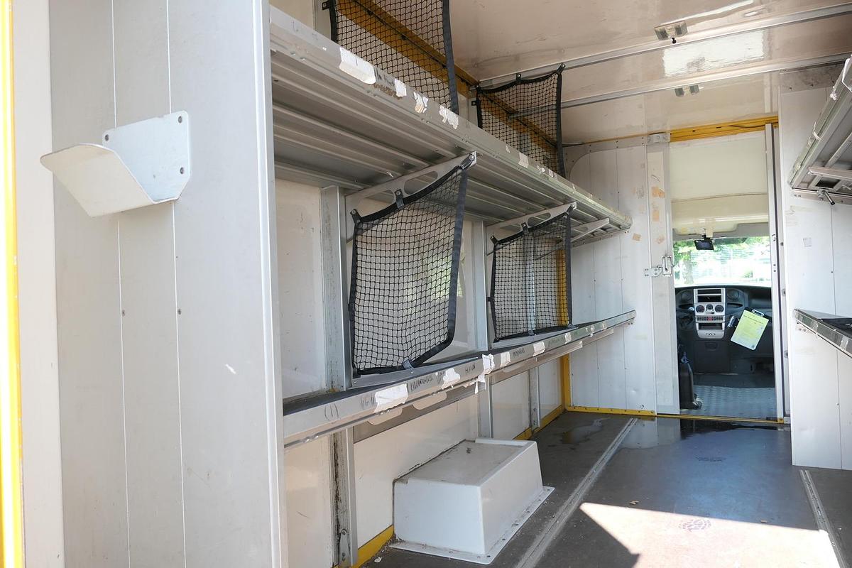 Gebraucht Iveco Daily 35 S11 C30C AUTOMATIK KAMERA MAXI Regale LUFT DURCHGANG