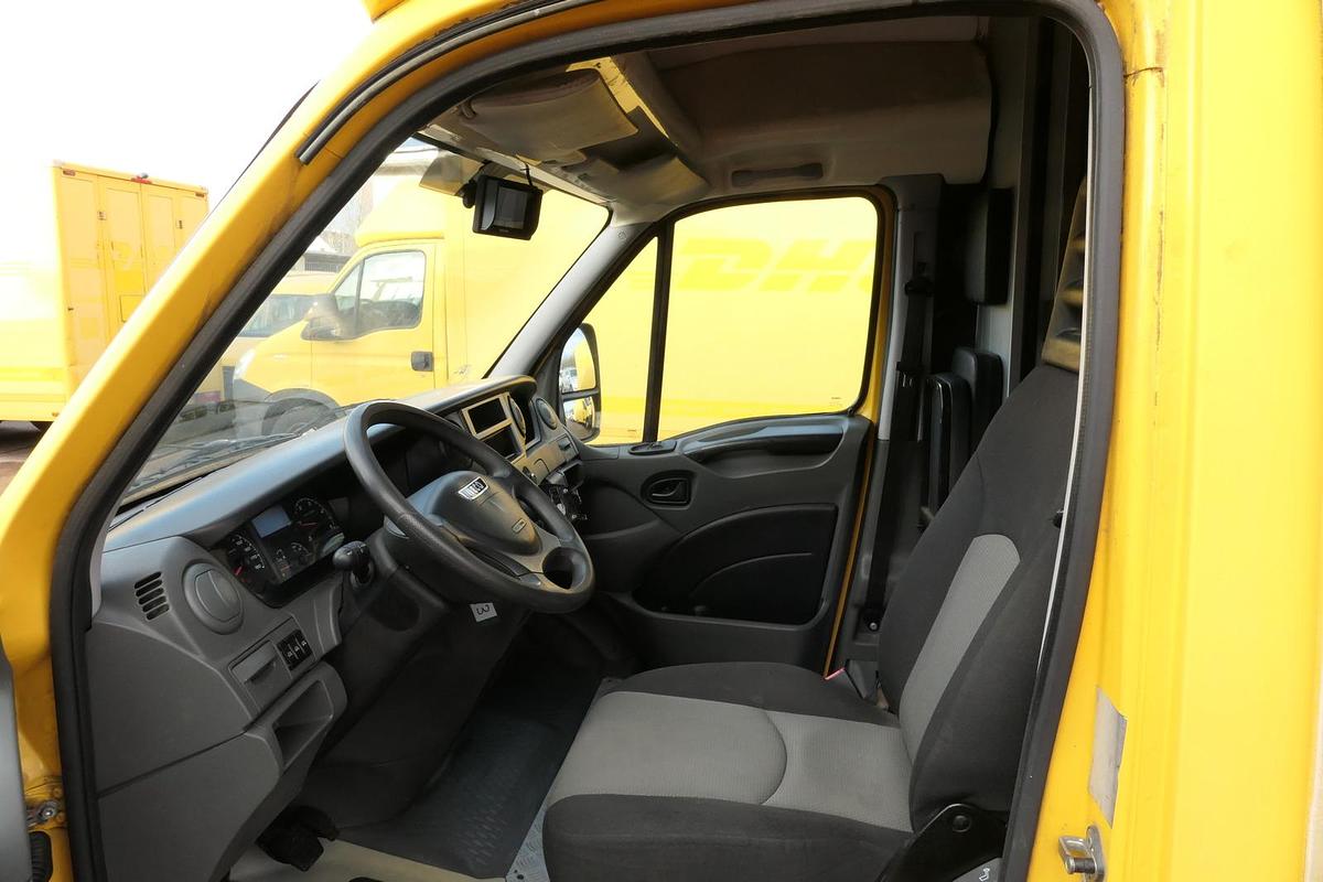 Gebraucht Iveco Daily 35 S11 C30C AUTOMATIK KAMERA MAXI KAMERA Regale LUFT - EURO 5 - CoC
