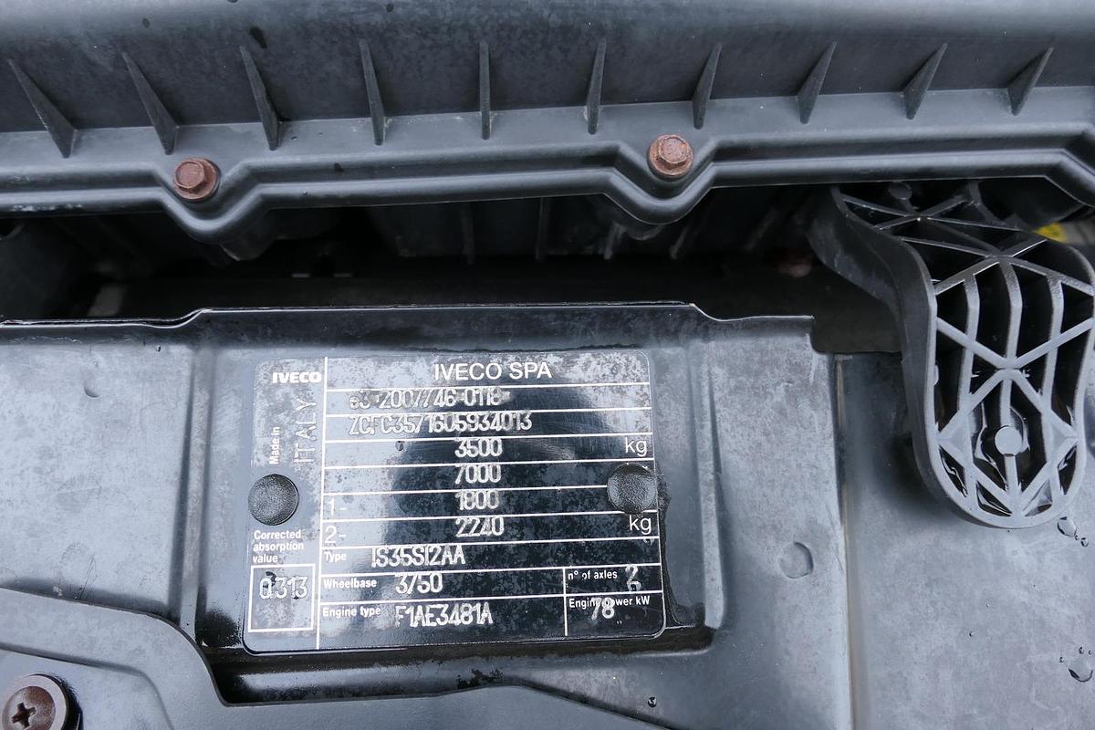 Gebraucht Iveco Daily 35 S11 C30C AUTOMATIK KAMERA MAXI Regale LUFT - EURO 5 - CoC