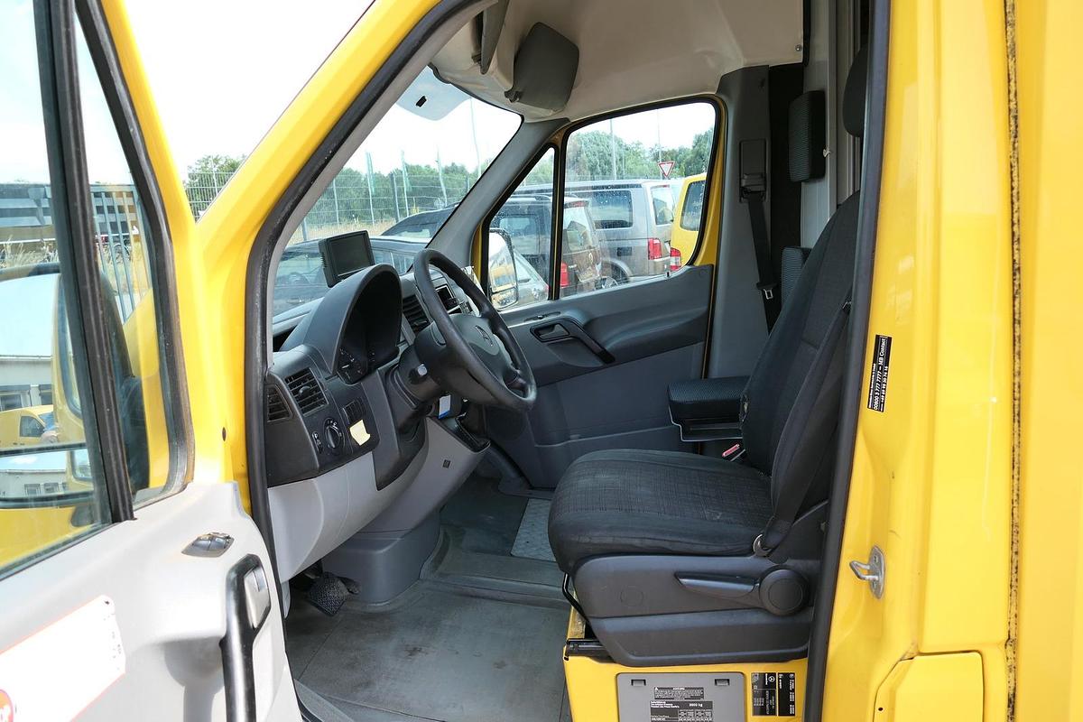 Gebraucht Mercedes-Benz SPRINTER 310 CDI MAXI EURO-5 KOFFER DURCHGANG REGALE KAMERA SERVICE