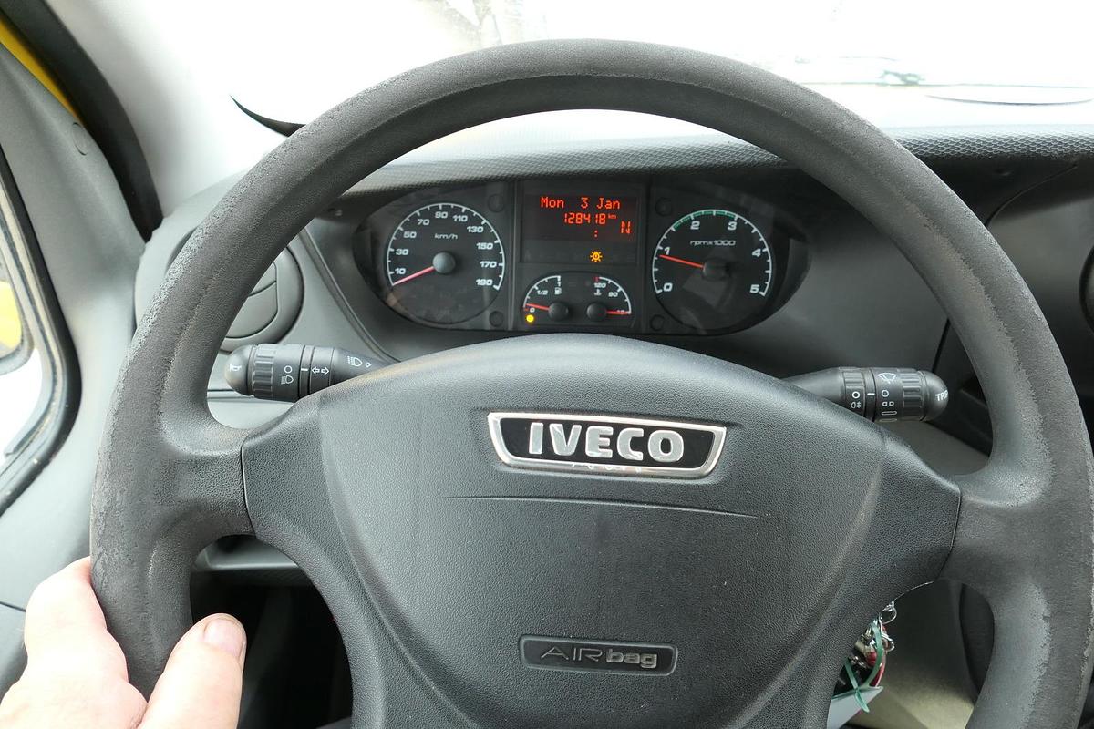 Gebraucht Iveco Daily 35 S11 C30C AUTOMATIK KAMERA MAXI KAMERA Regale LUFT - EURO 5 - CoC