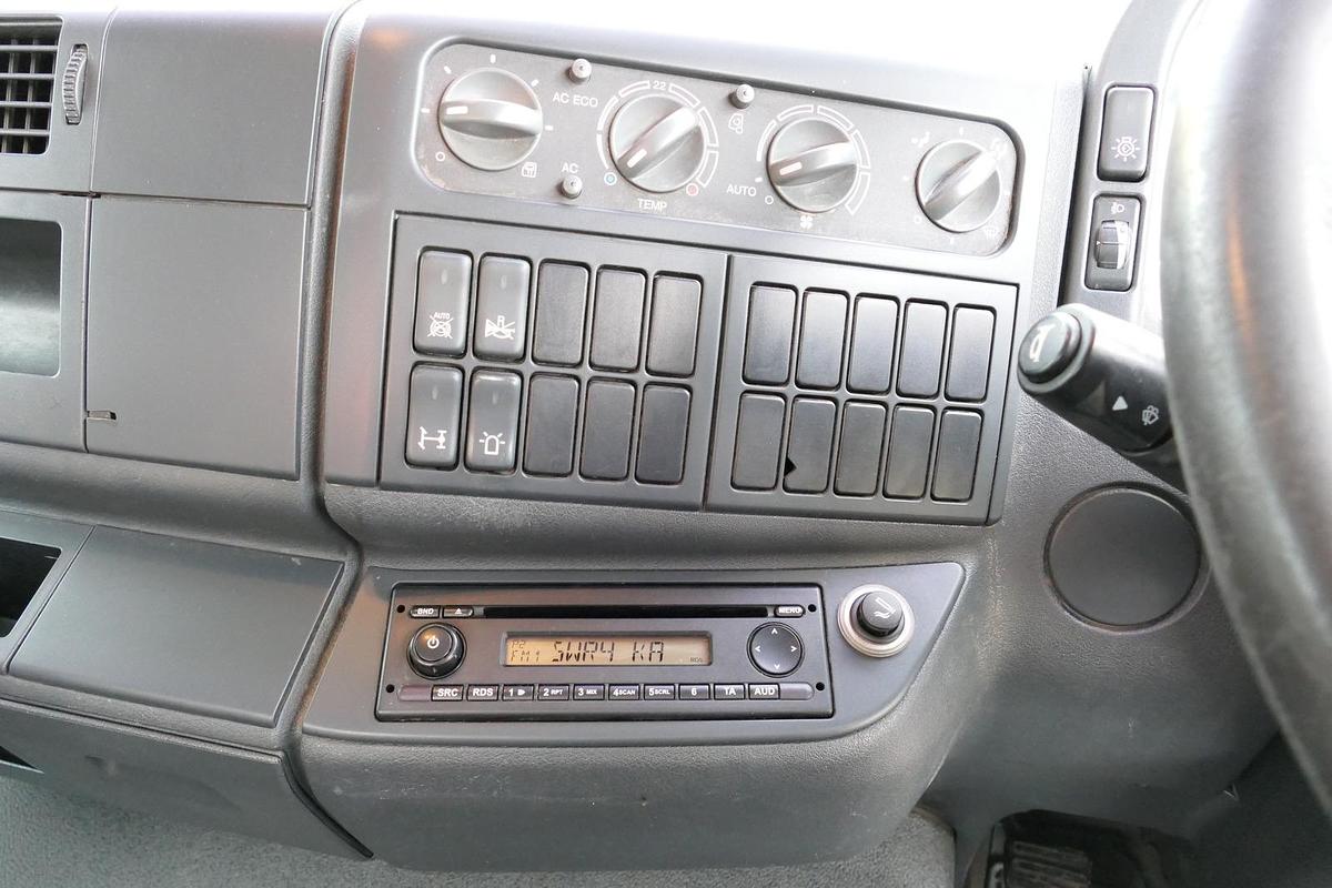 Gebraucht MAN TGL 12.250 4x2 BL Kehrmaschine