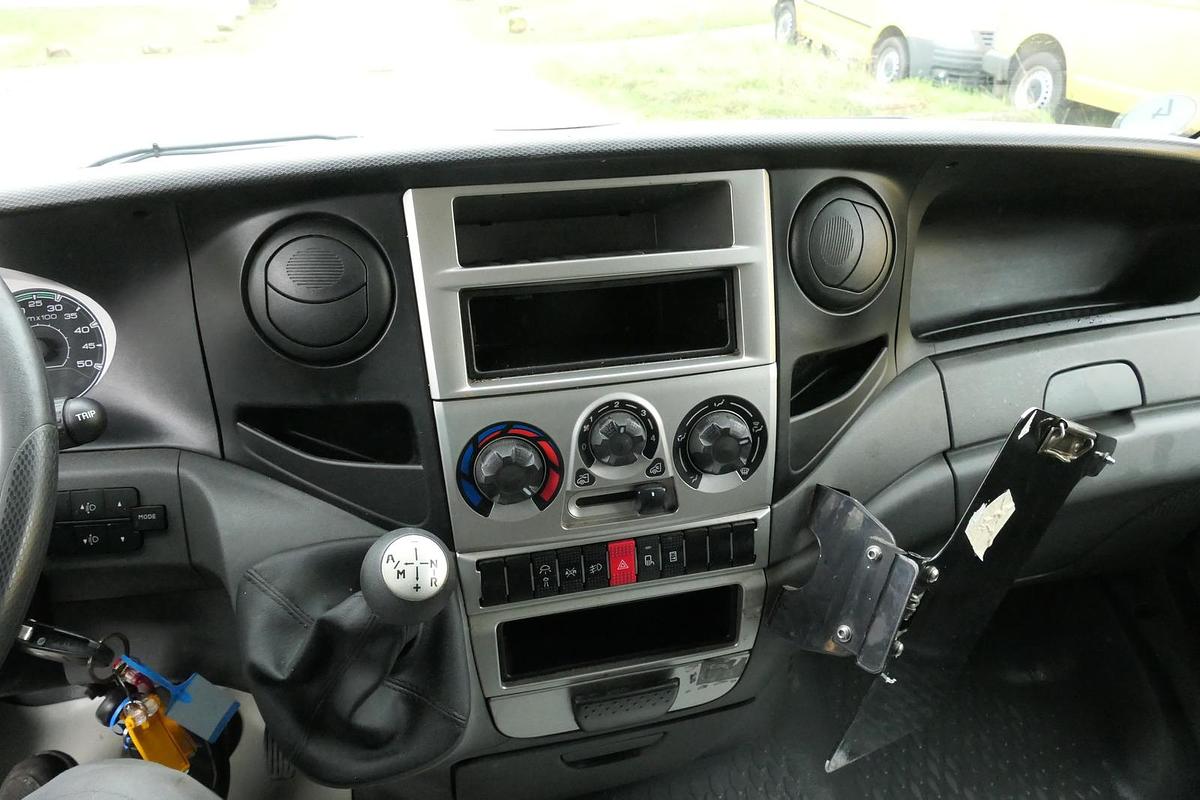 Gebraucht Iveco Daily 35 S11 C30C AUTOMATIK KAMERA MAXI Regale DURCHGANG