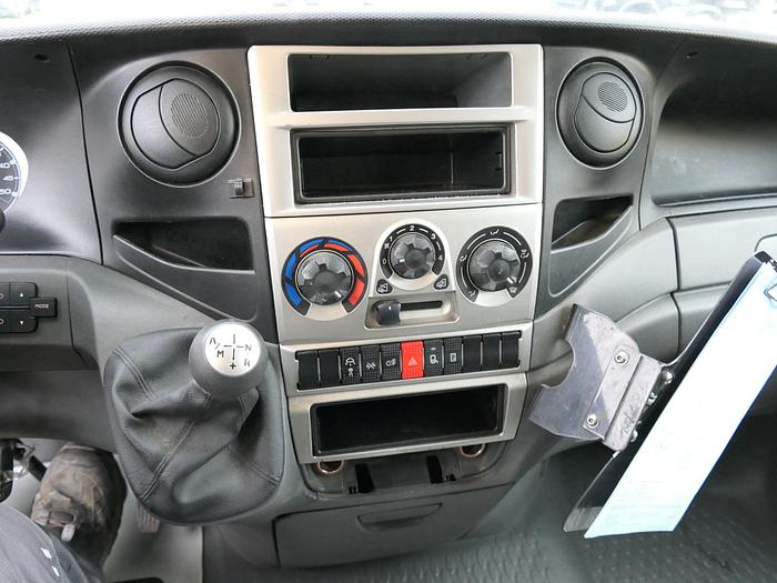 Gebraucht Iveco Daily 35 S11 C30C AUTOMATIK KAMERA MAXI Regale