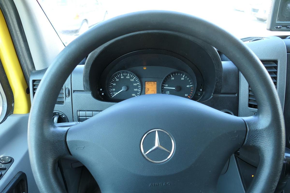 Gebraucht Mercedes-Benz SPRINTER 310 CDI MAXI EURO-5 KOFFER REGALE KAMERA DURCHGANG