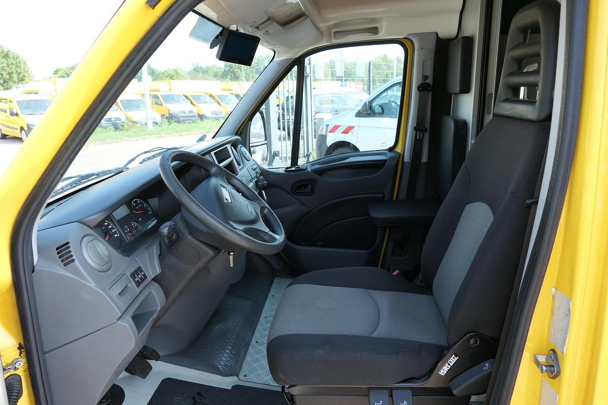 Gebraucht Iveco Daily 35 S11 C30C AUTOMATIK KAMERA Regale LUFT DURCHGANG EURO-5 CoC