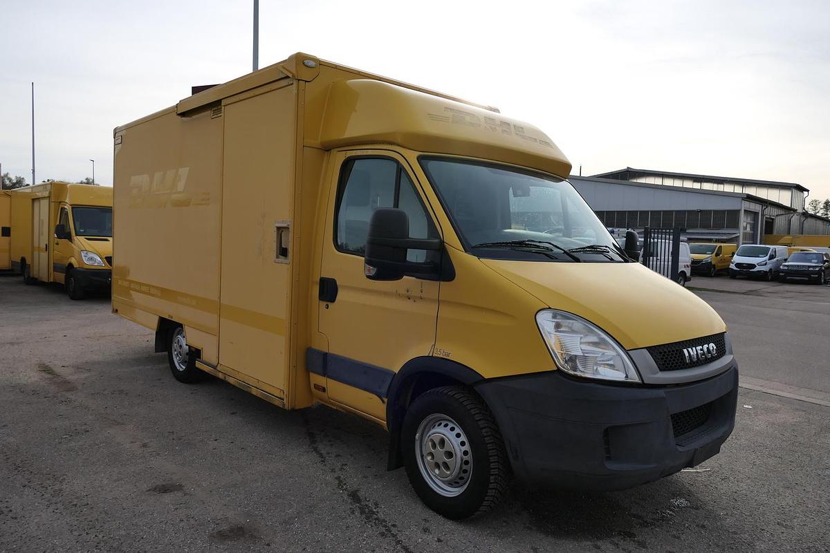 Gebraucht Iveco Daily 35 S11 C30C AUTOMATIK KAMERA MAXI Regale DURCHGANG