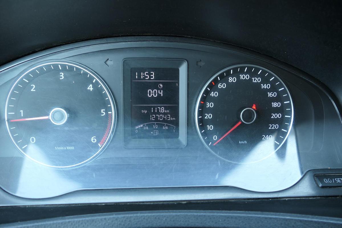 Gebraucht Volkswagen T5 Transporter 2.0 TDI 2xSCHIEBETÜR PARKTRONIK EURO-5 CoC