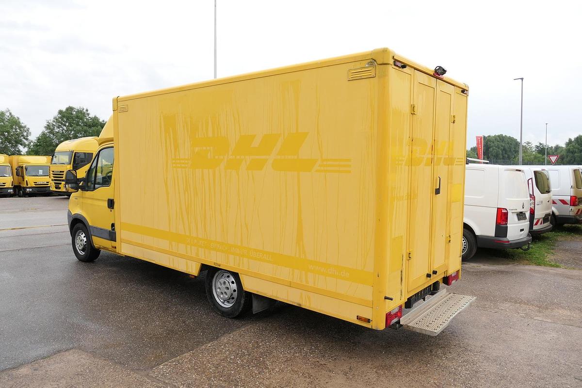 Gebraucht Iveco Daily 35 S11 C30C AUTOMATIK KAMERA MAXI Regale DURCHGANG