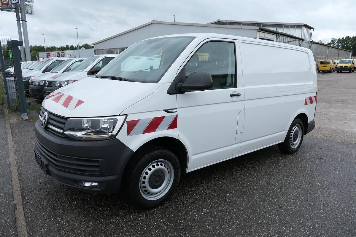Gebraucht Volkswagen T6 Transporter 2.0 TDI 4Motion 3Sitzer KLIMA AHK Werkstatteinbauten COC