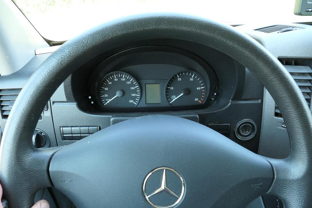 Gebraucht Mercedes-Benz SPRINTER 310 CDI MAXI EURO-5 KOFFER REGALE KAMERA DURCHGANG