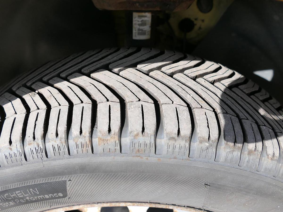 Gebraucht Volkswagen Caddy 2.0 TDI EURO-5 PARKTRONIK 6-GANG 2xSCHIEBETÜR CoC