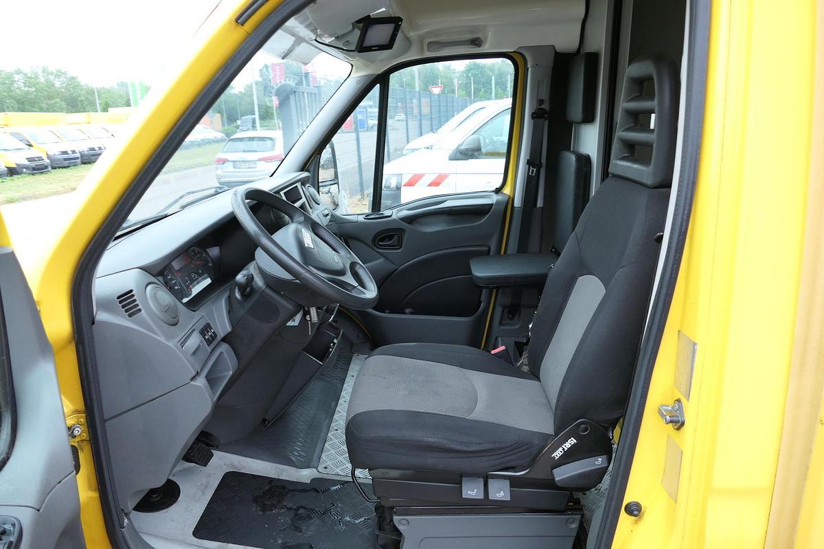 Gebraucht Iveco Daily 35 S11 C30C AUTOMATIK KAMERA Regale LUFT DURCHGANG EURO-5 CoC