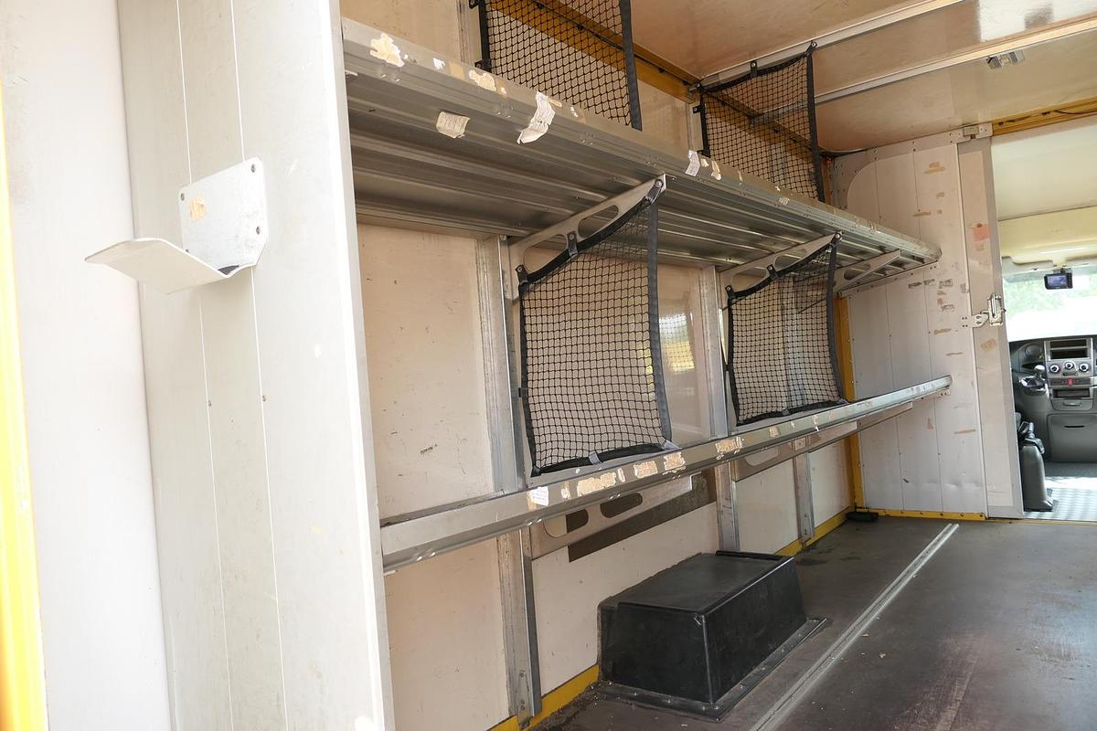 Gebraucht Iveco Daily 35 S11 C30C AUTOMATIK KAMERA MAXI KAMERA Regale LUFT - EURO 5 - CoC