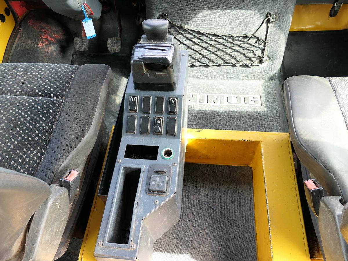 Gebraucht Unimog U4000 437/25 DoKa AHK KLIMA STANDHEIZUNG EURO-4