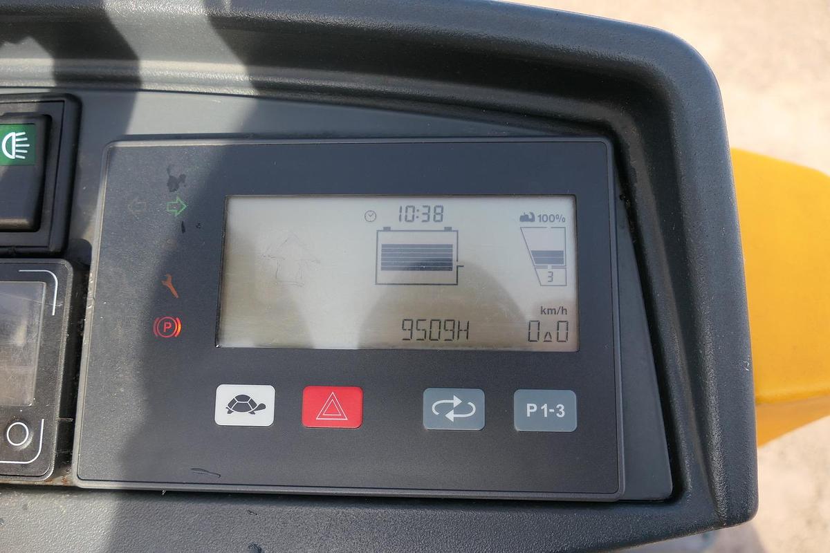 Gebraucht Jungheinrich EZS 570 Schlepper Batterie 20/2017