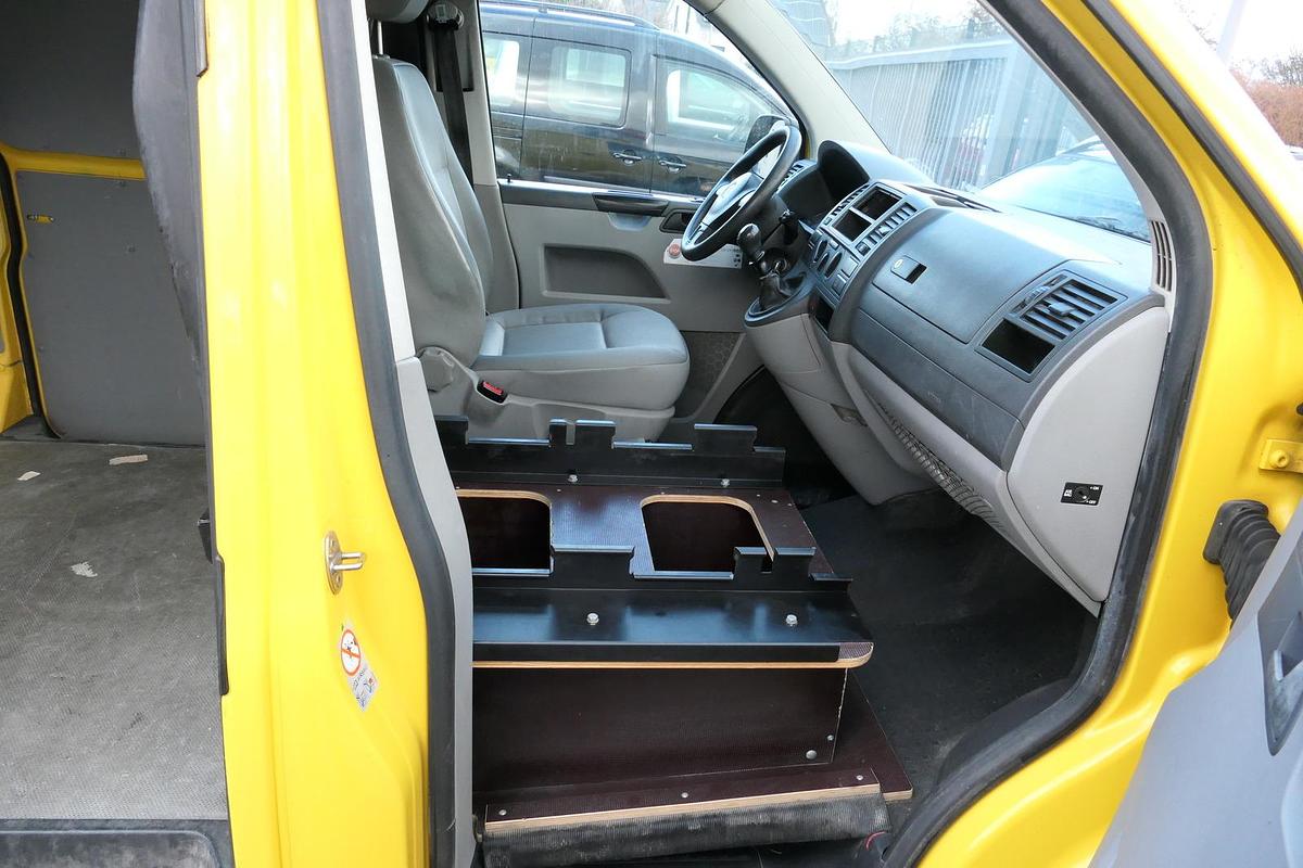 Gebraucht Volkswagen T5 Transporter 2.0 TDI PARKTRONIK EURO-5 2xSCHIEBETÜR CoC