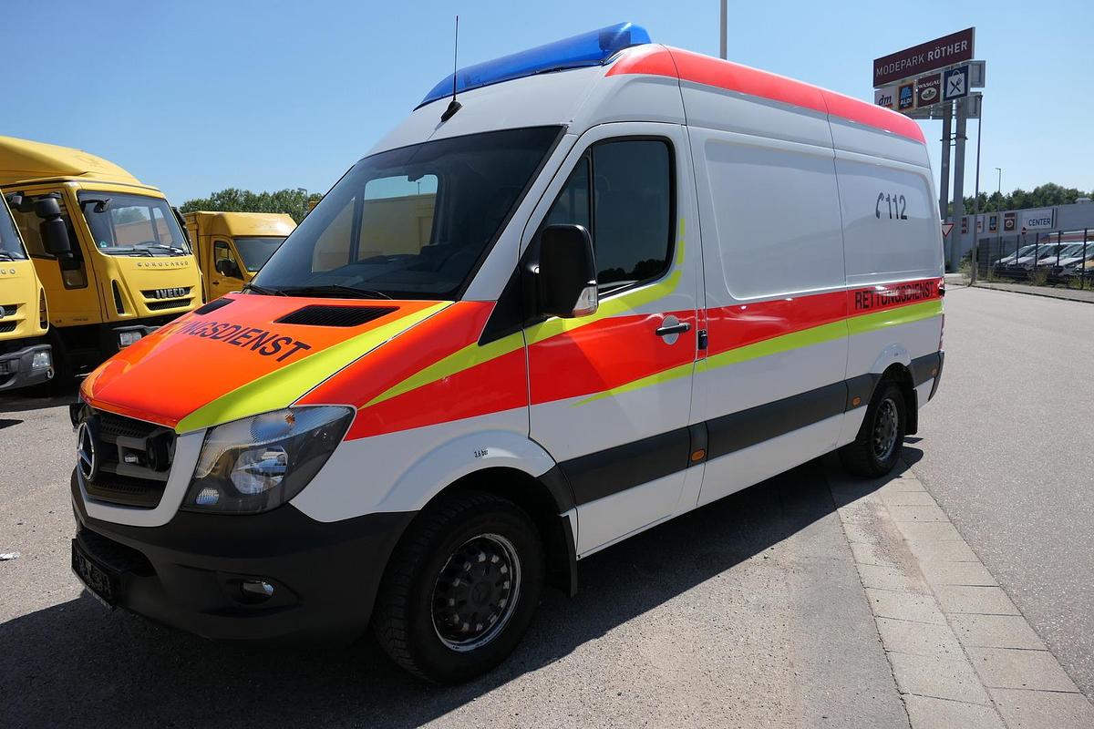 Gebraucht Mercedes-Benz Sprinter 316 CDI Klima Rettungswagen