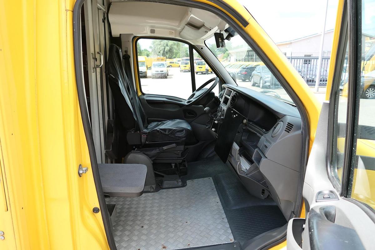Gebraucht Iveco Daily 35 S11 C30C AUTOMATIK KAMERA MAXI Regale DURCHGANG