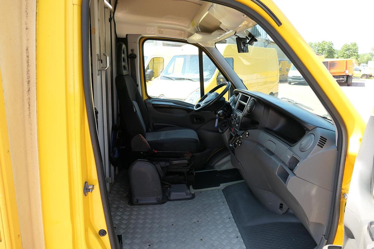 Gebraucht Iveco Daily 35 S11 C30C AUTOMATIK KAMERA MAXI Regale LUFT - EURO 5 - CoC