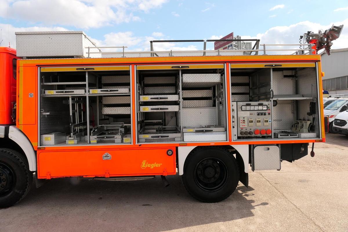 Gebraucht Mercedes-Benz 1019 AF Rüstwagen 4x4 TOP ZUSTAND