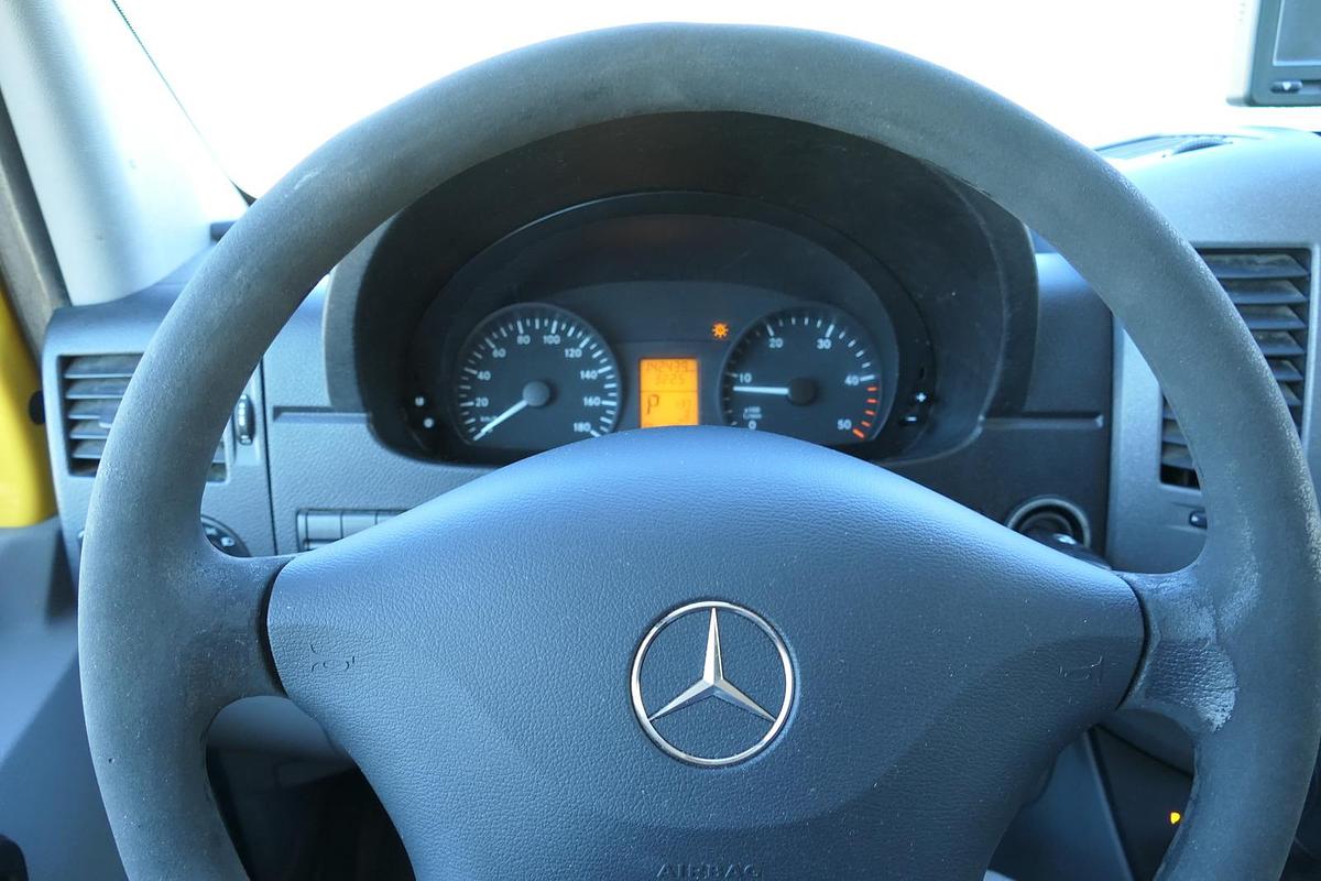 Gebraucht Mercedes-Benz SPRINTER 310 CDI MAXI EURO-5 KOFFER REGALE KAMERA DURCHGANG