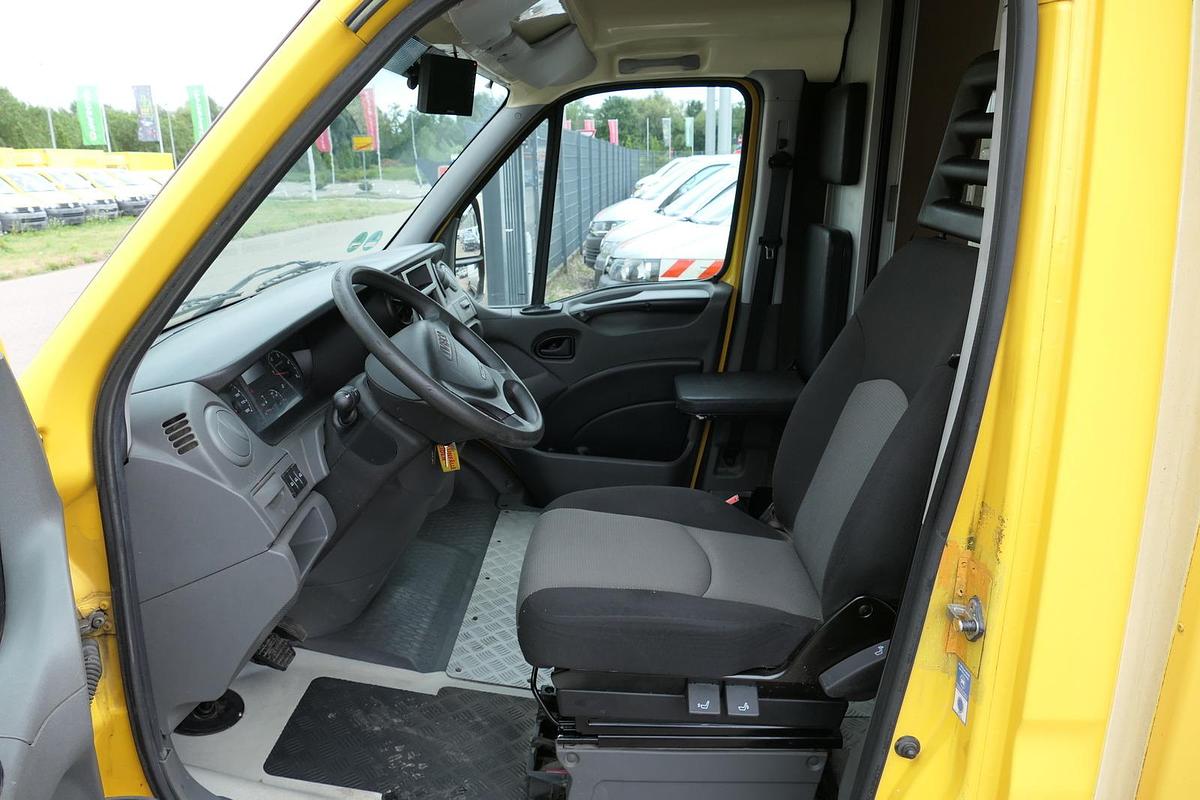 Gebraucht Iveco Daily 35 S11 C30C AUTOMATIK KAMERA Regale LUFT DURCHGANG EURO-5 CoC