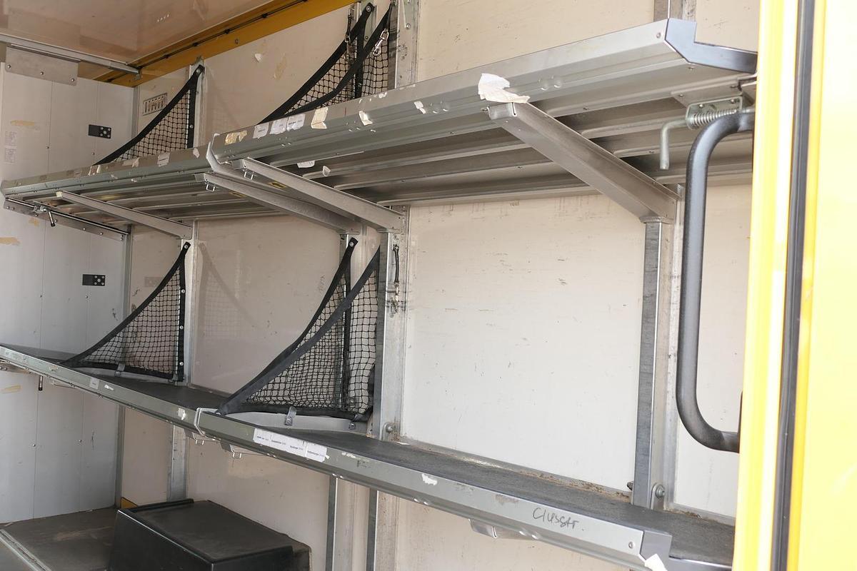 Gebraucht Iveco Daily 35 S11 C30C AUTOMATIK KAMERA Regale LUFT DURCHGANG EURO-5 CoC