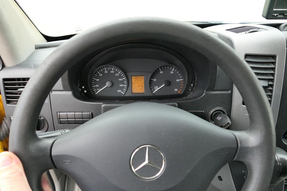 Gebraucht Mercedes-Benz SPRINTER 310 CDI MAXI EURO-5 KOFFER REGALE KAMERA DURCHGANG