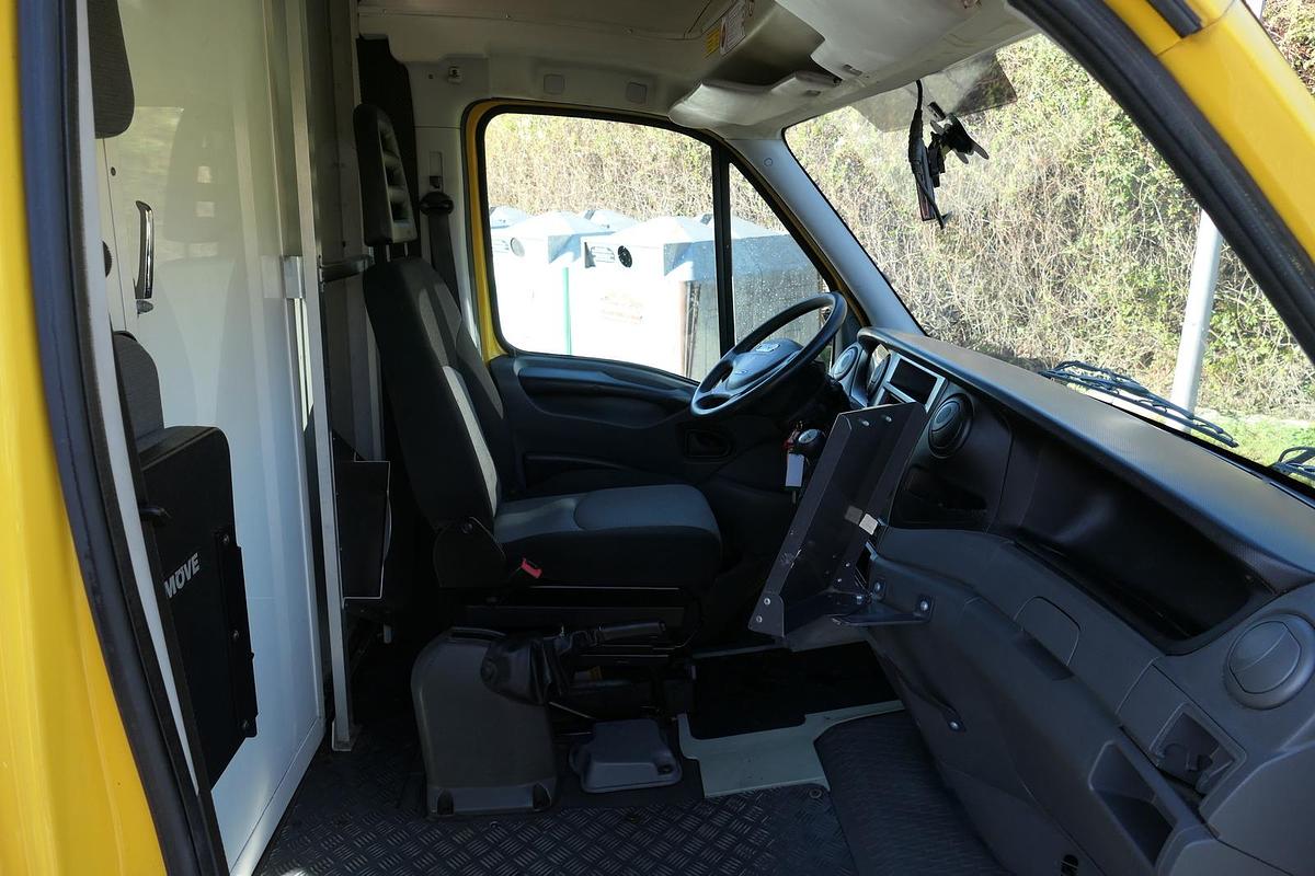 Gebraucht Iveco Daily 35 S11 C30C AUTOMATIK KAMERA Regale LUFT DURCHGANG EURO-5 CoC