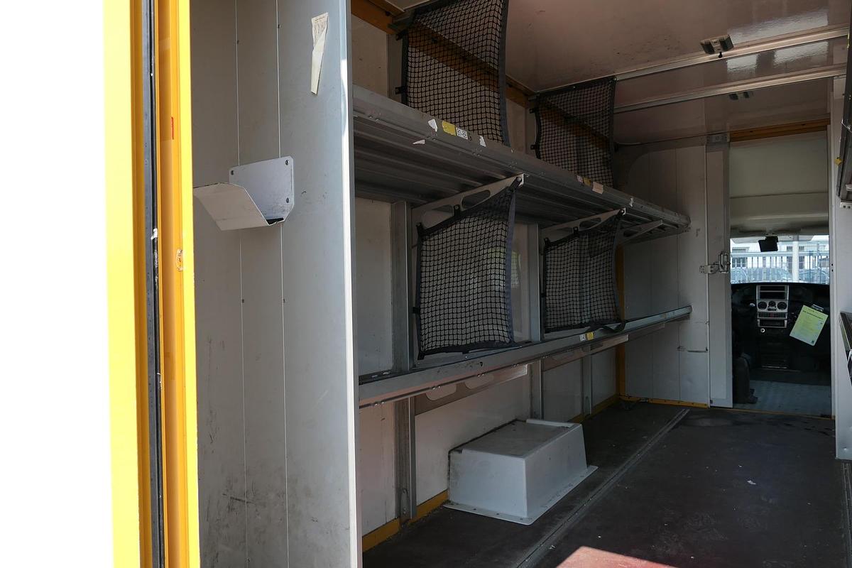 Gebraucht Iveco Daily 35 S11 C30C AUTOMATIK KAMERA MAXI Regale DURCHGANG