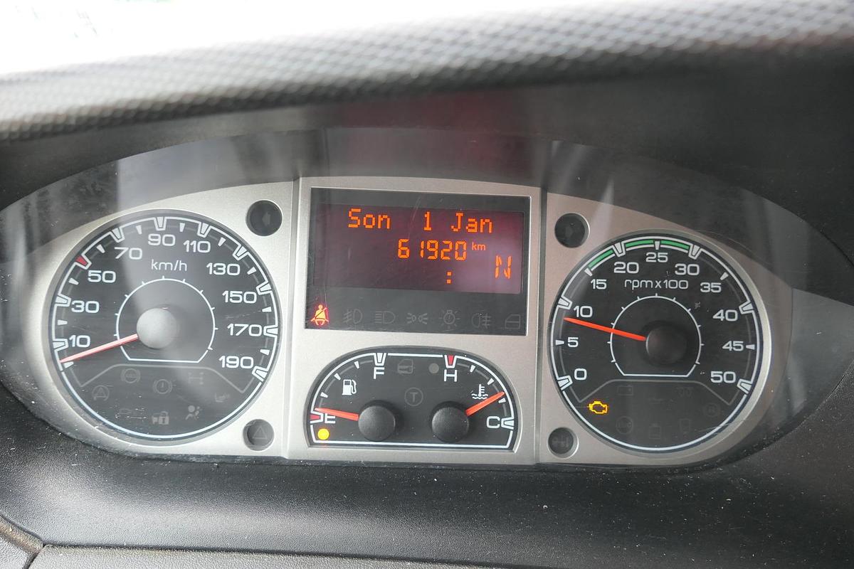 Gebraucht Iveco Daily 35 S11 C30C AUTOMATIK KAMERA MAXI Regale DURCHGANG