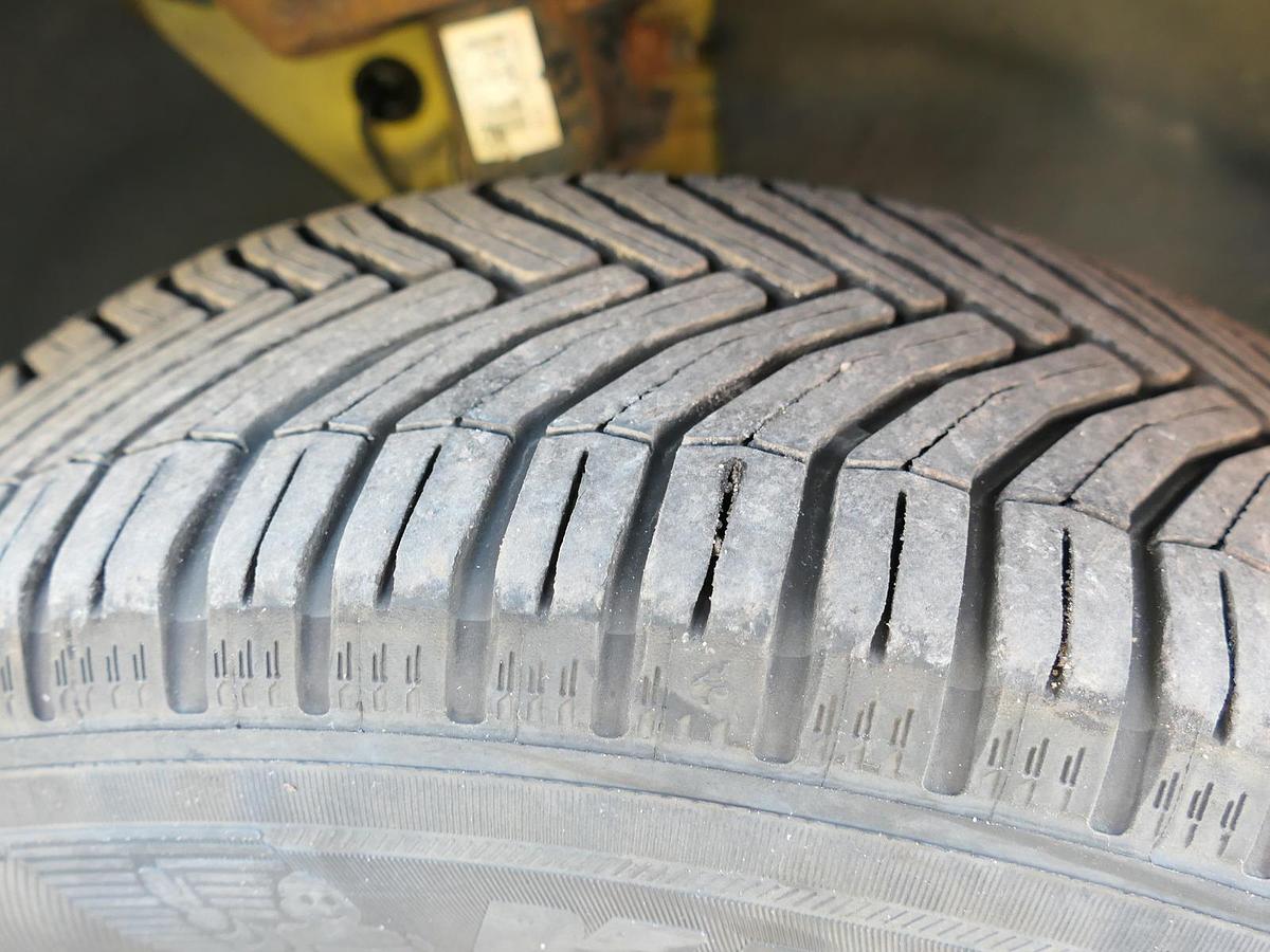 Gebraucht Volkswagen Caddy 2.0 TDI EURO-5 PARKTRONIK 6-GANG 2xSCHIEBETÜR CoC