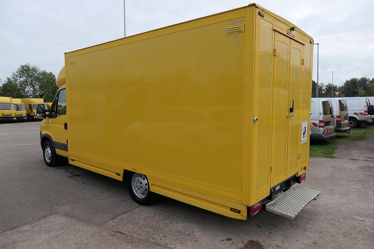 Gebraucht Iveco Daily 35 S11 C30C AUTOMATIK KAMERA Regale LUFT DURCHGANG EURO-5 CoC