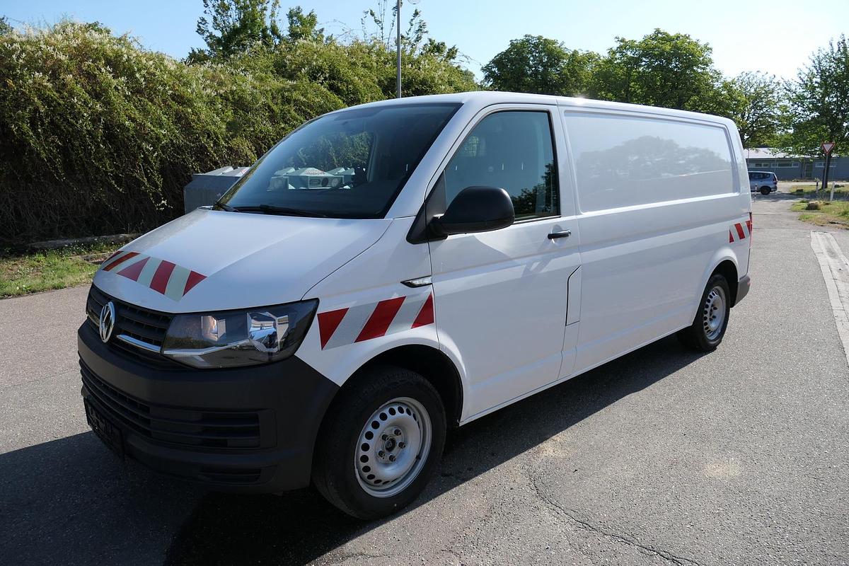 Gebraucht Volkswagen T6 Transporter 2.0 TDI lang 4Motion KLIMA AHK Werkstatteinbauten COC Euro 6
