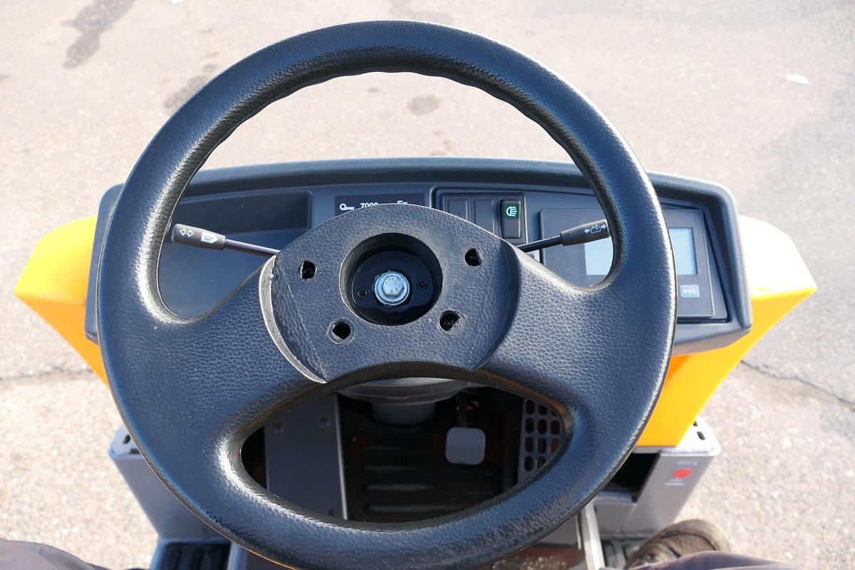 Gebraucht Jungheinrich EZS 570 Schlepper