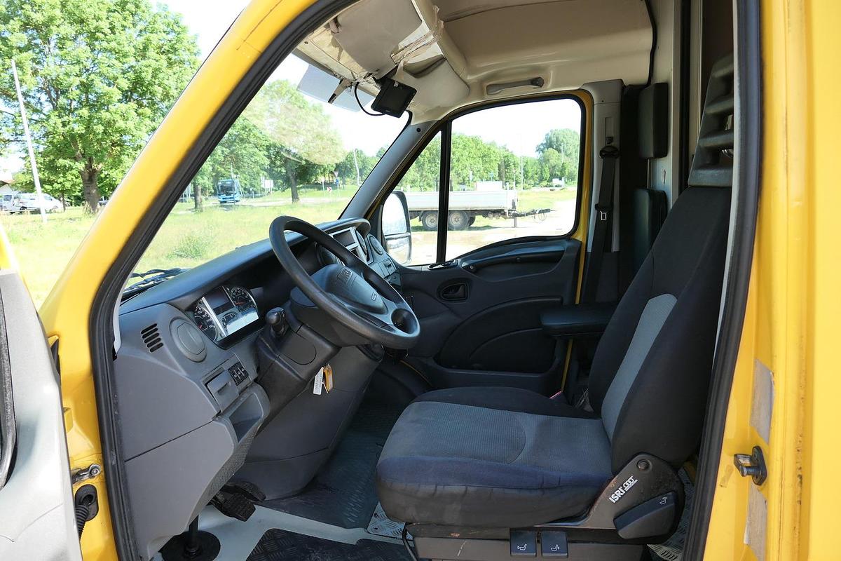 Gebraucht Iveco Daily 35 S11 C30C AUTOMATIK KAMERA MAXI Regale LUFT DURCHGANG