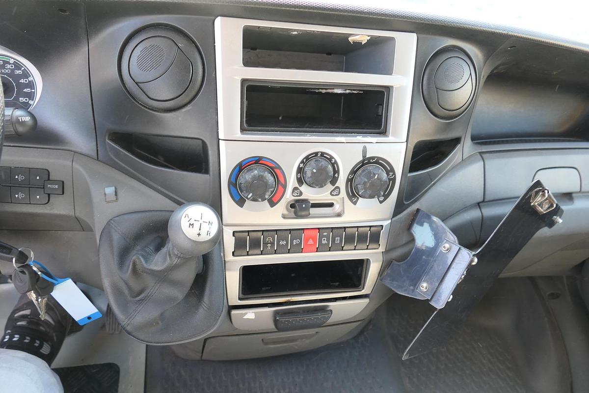 Gebraucht Iveco Daily 35 S11 C30C AUTOMATIK KAMERA MAXI Regale LUFT DURCHGANG