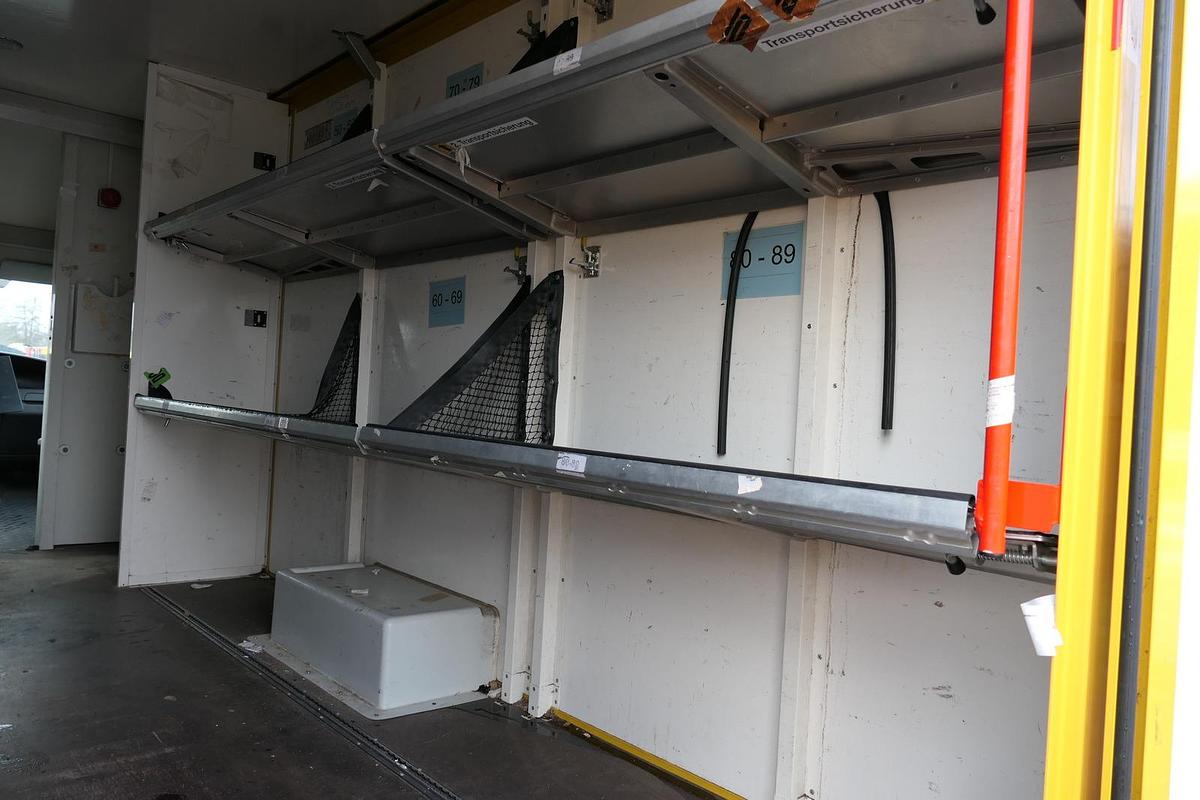 Gebraucht Iveco Daily 35 S11 C30C KURZ AUTOMATIK KAMERA Regale LUFT DURCHGANG EURO-5 CoC