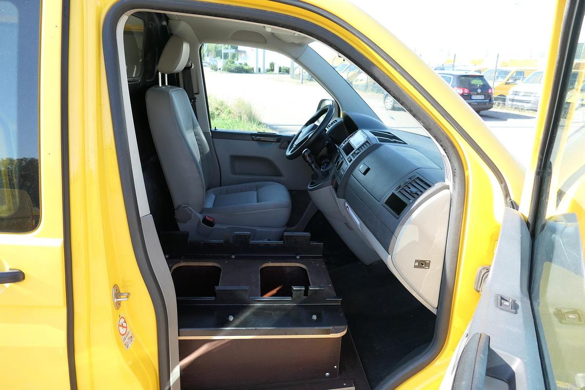 Gebraucht Volkswagen T5 Transporter 2.0 TDI PARKTRONIK EURO-5 2xSCHIEBETÜR CoC