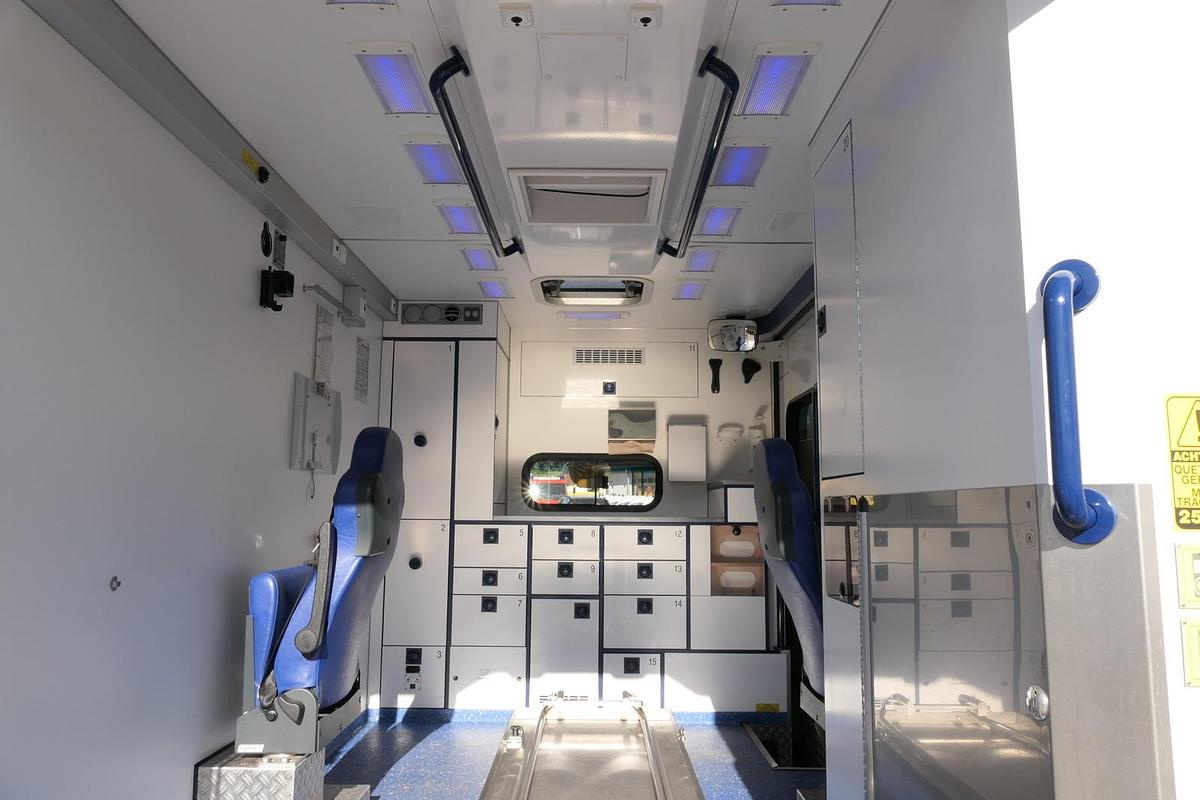 Gebraucht Mercedes-Benz Sprinter 519 CDI Klima Krankenwagen