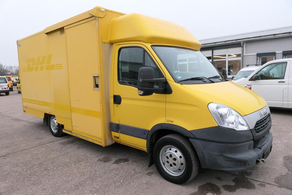 Gebraucht Iveco Daily 35 S11 C30C AUTOMATIK Regale LUFT - EURO 5 - CoC