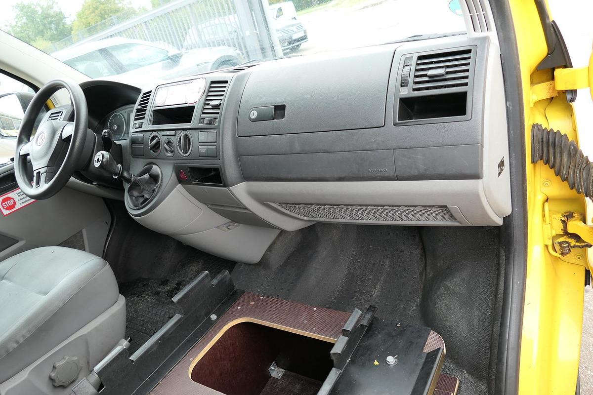 Gebraucht Volkswagen T5 Transporter 2.0 TDI PARKTRONIK 2xSCHIEBETÜR COC