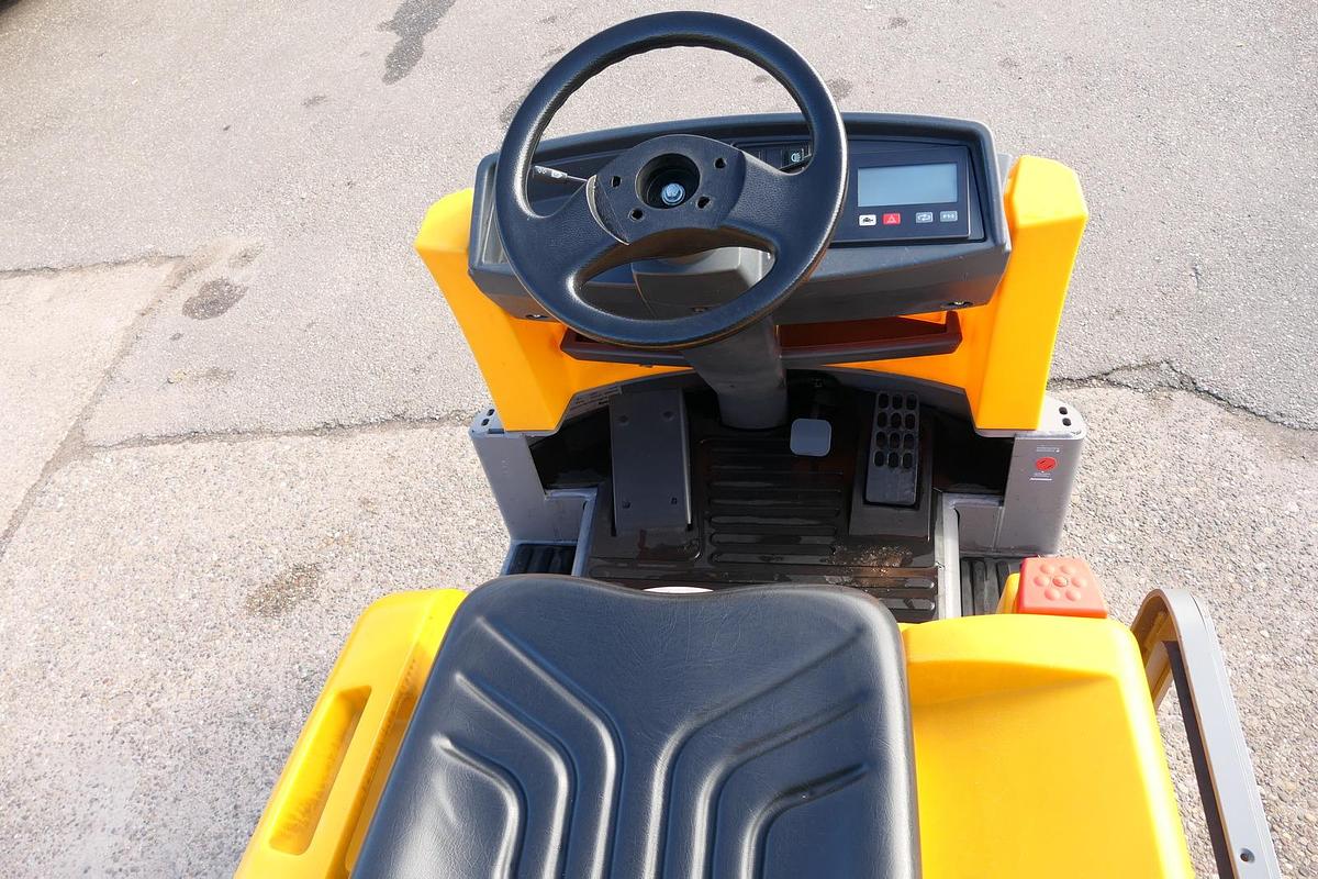 Gebraucht Jungheinrich EZS 570 Schlepper