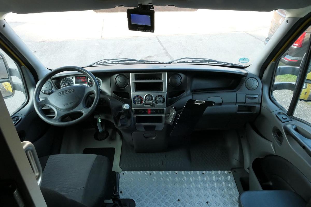 Gebraucht Iveco Daily 35 S11 C30C AUTOMATIK KAMERA MAXI Regale DURCHGANG