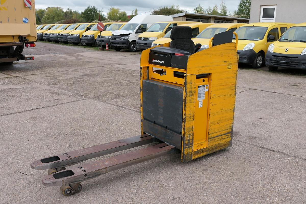 Gebraucht Jungheinrich ESE 220 Batterie 20/2021