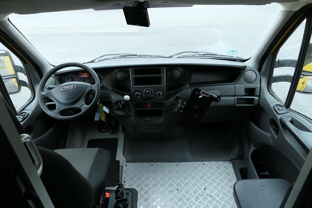 Gebraucht Iveco Daily 35 S11 C30C AUTOMATIK KAMERA Regale LUFT DURCHGANG EURO-5 CoC