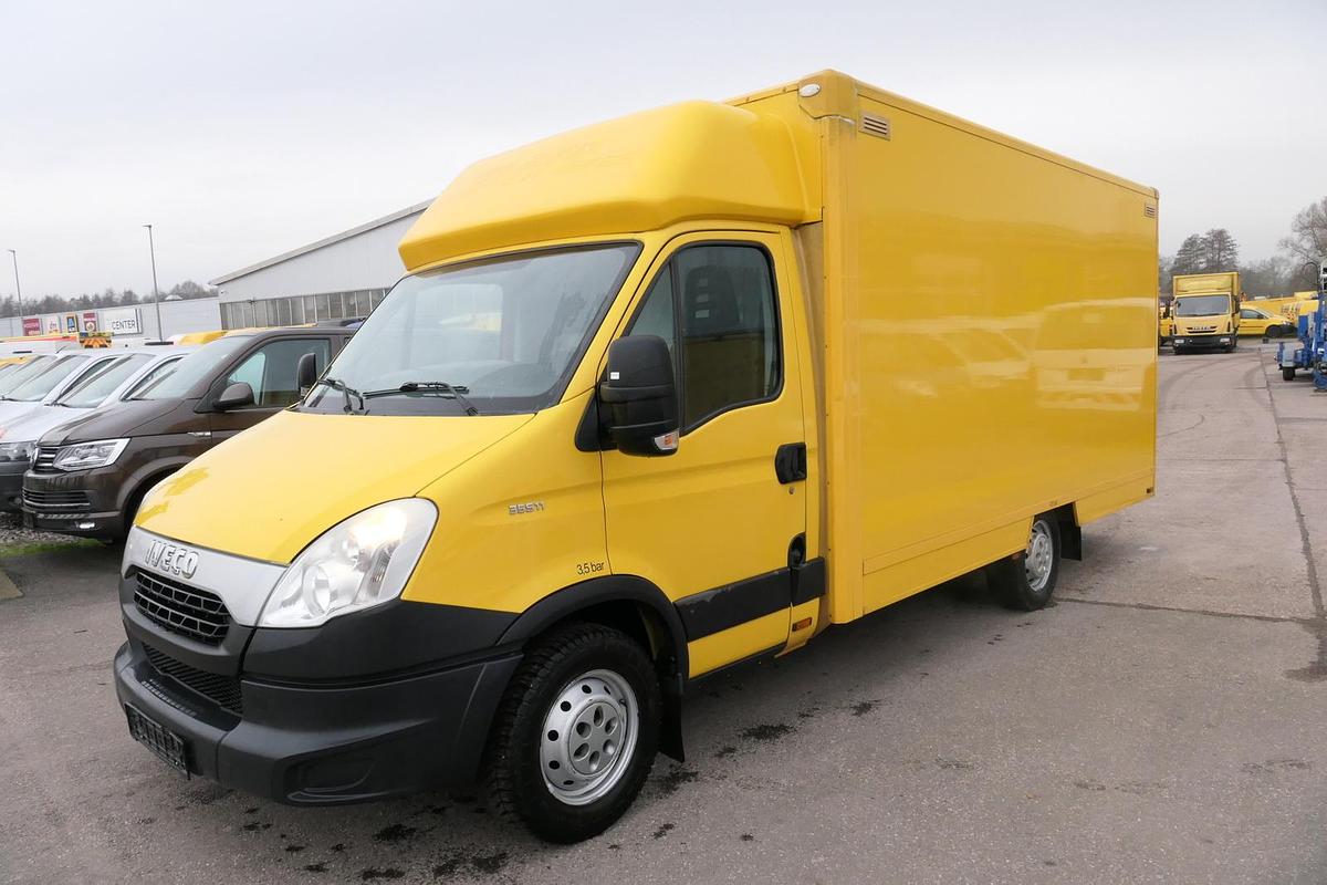 Gebraucht Iveco Daily 35 S11 C30C AUTOMATIK Regale LUFT - EURO 5 - CoC