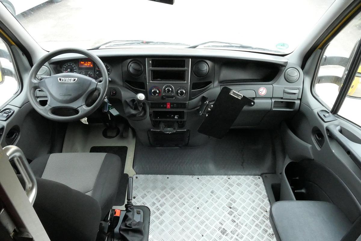 Gebraucht Iveco Daily 35 S11 C30C AUTOMATIK KAMERA MAXI KAMERA Regale LUFT - EURO 5 - CoC