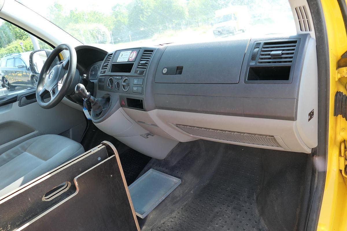 Gebraucht Volkswagen T5 Transporter 2.0 TDI PARKTRONIK EURO-5 2xSCHIEBETÜR CoC